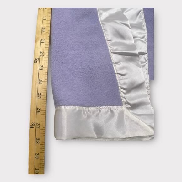 Six Flags Looney Tunes Tasmanian Devil Taz Purple Satin Lovey Security Blanket - Picture 8 of 10